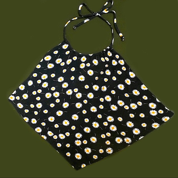 PacSun Tops - Pacsun LA Hearts Daisy Crop Handkerchief Halter